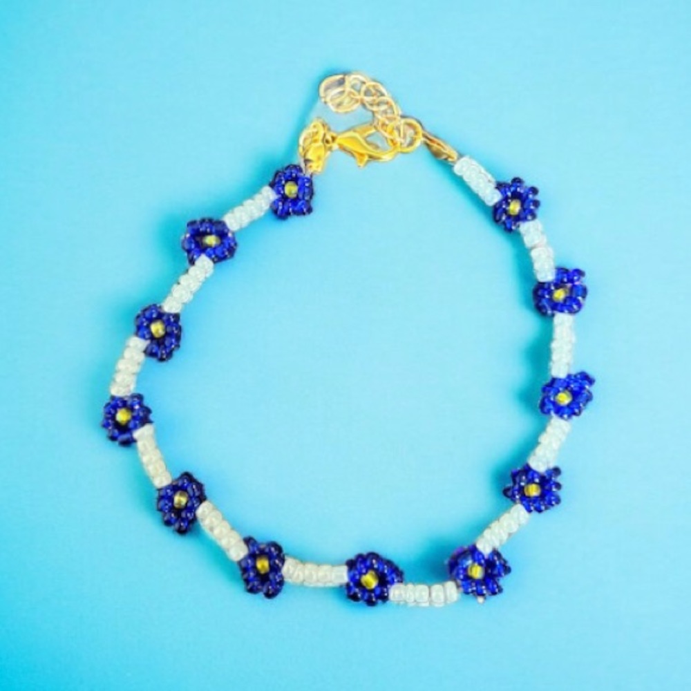 50% OFF Handmade Flower Bracelet | Glass Beads